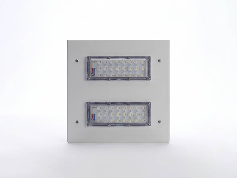 PROJETOR LED TASCHIBRA SIRIUS 135W 2/90° EMB DIM 0-10V IP66 4000K BRANCA