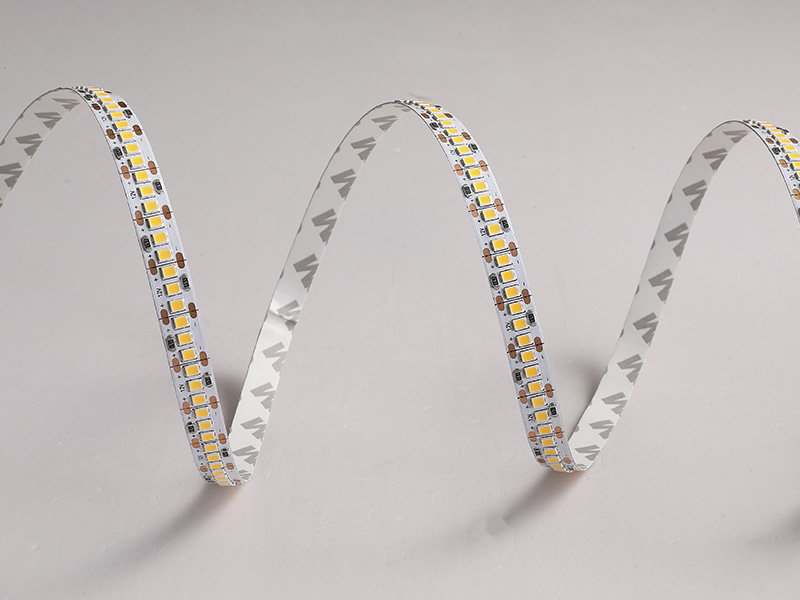 FITA LED PRO 20W 240LEDS/M 5M 12V IP20 2700K