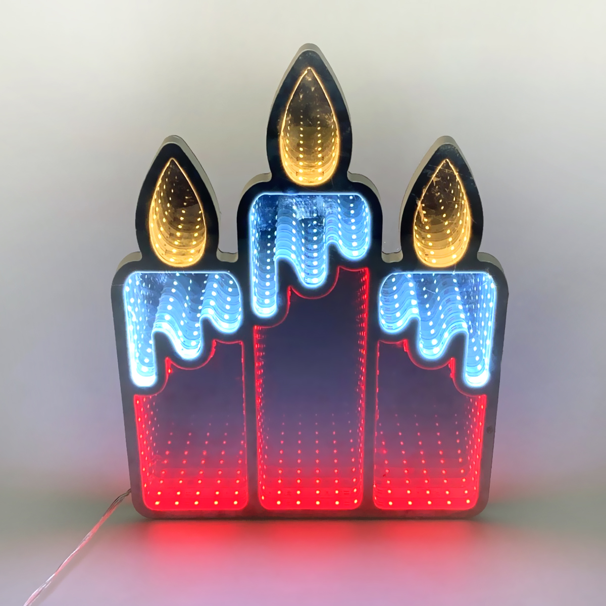 FIGURA ILUMINADA TASCHIBRA LED LUZ INFINITA VELAS 40CM AUTOVOLT .