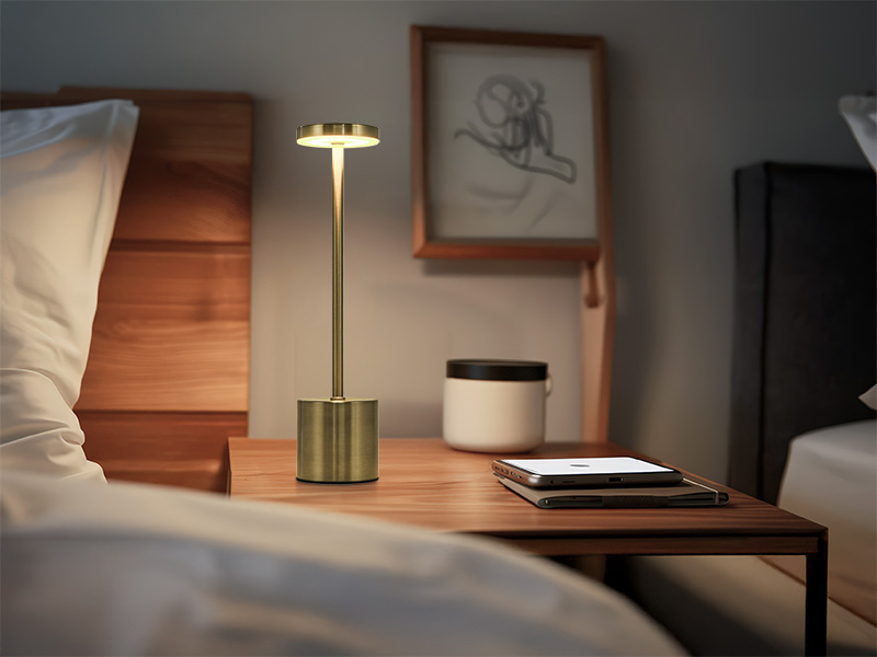 LUMINÁRIA DE MESA LED TASCHIBRA ORBIT RECARREGÁVEL OURO