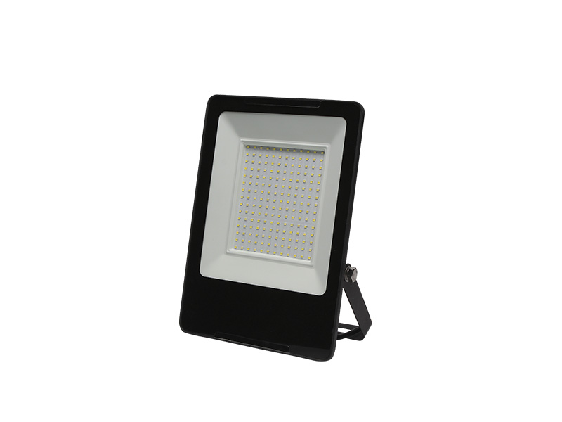 REFLETOR TR LED PRO 150W 6500K PRETO