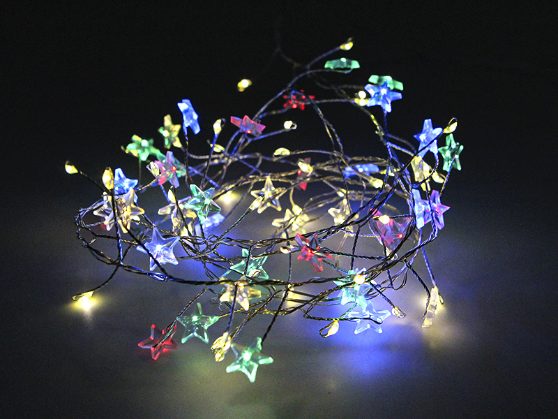 CORDÃO LUMINOSO TASCHIBRA 80 LEDS FESTA DAS CORES PILHA 3000K